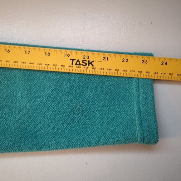 L.L. Bean Ladies Green Full Zip Fleece Jacket - Picture 10 of 11